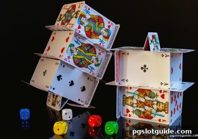 穿越千年的智慧博弈：推牌九的文化密码与pg电子游戏的数字新生