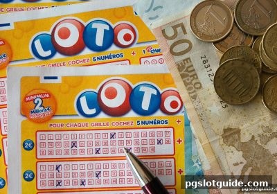 pg电子游戏平台三组复式投注全解析：逻辑、概率与实战策略