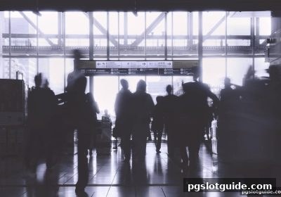 pg电子游戏｜轮盘彩票的数字化转型：从物理转盘到智能博弈