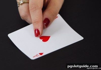 pg电子游戏深度解析：ICM筹码配置策略如何让德州扑克高手稳赢走地盘？