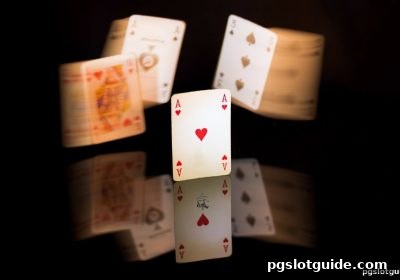 pg电子游戏推牌九高手课：心态调节与策略分析师实战心得