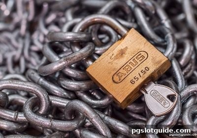 pg电子游戏玩家安全指南：应对账户异常与平台风险的完整方案